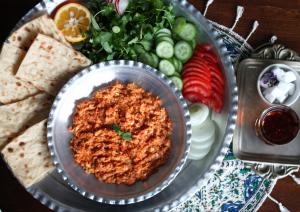 برای مشاهده تصویر بزرگتر کلیک کنید